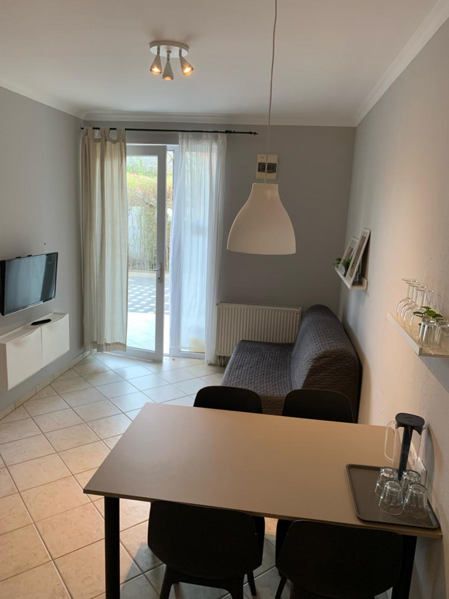 Balatonlelle Apartmanhaz Εξωτερικό φωτογραφία