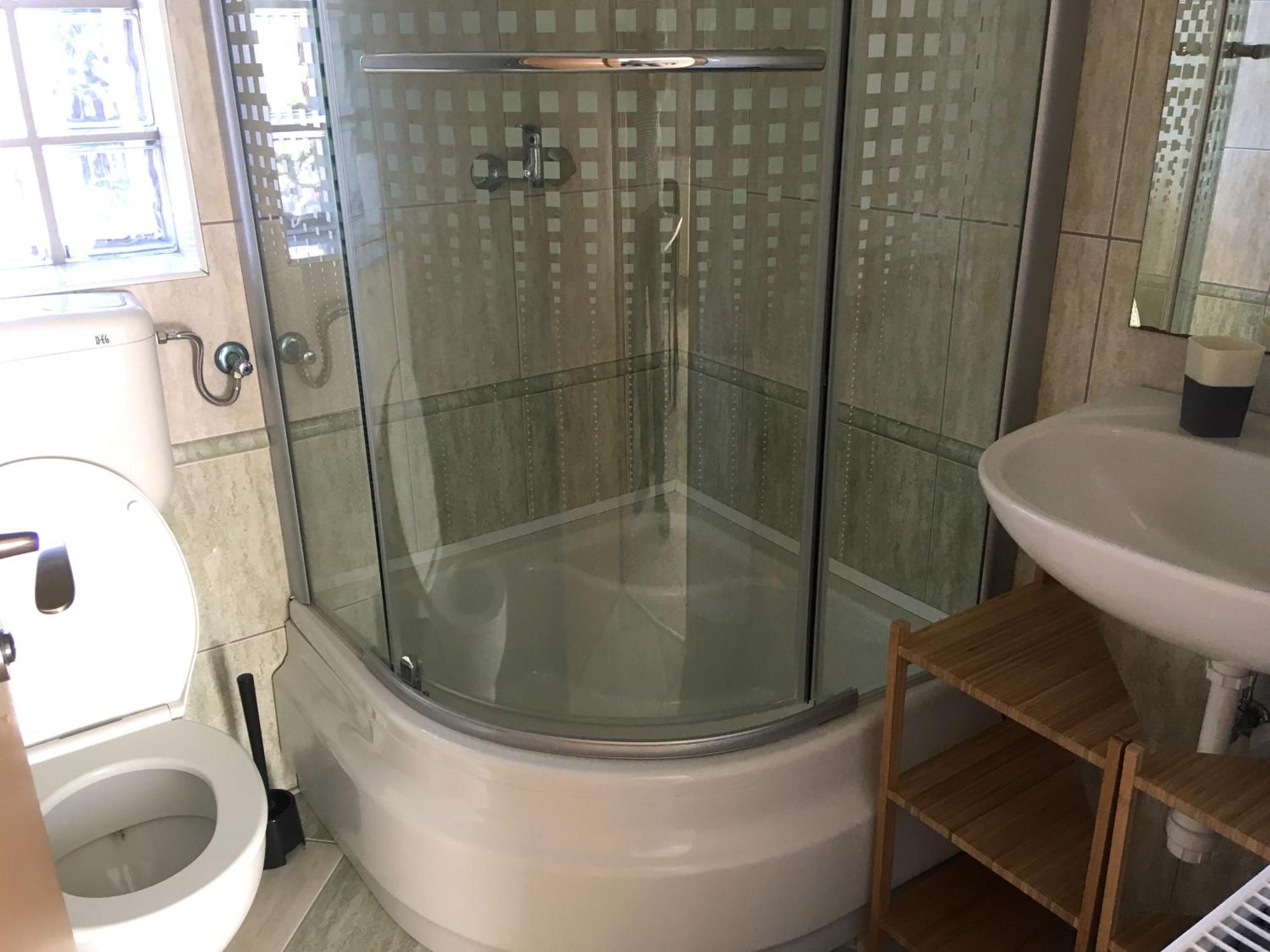 Balatonlelle Apartmanhaz Εξωτερικό φωτογραφία