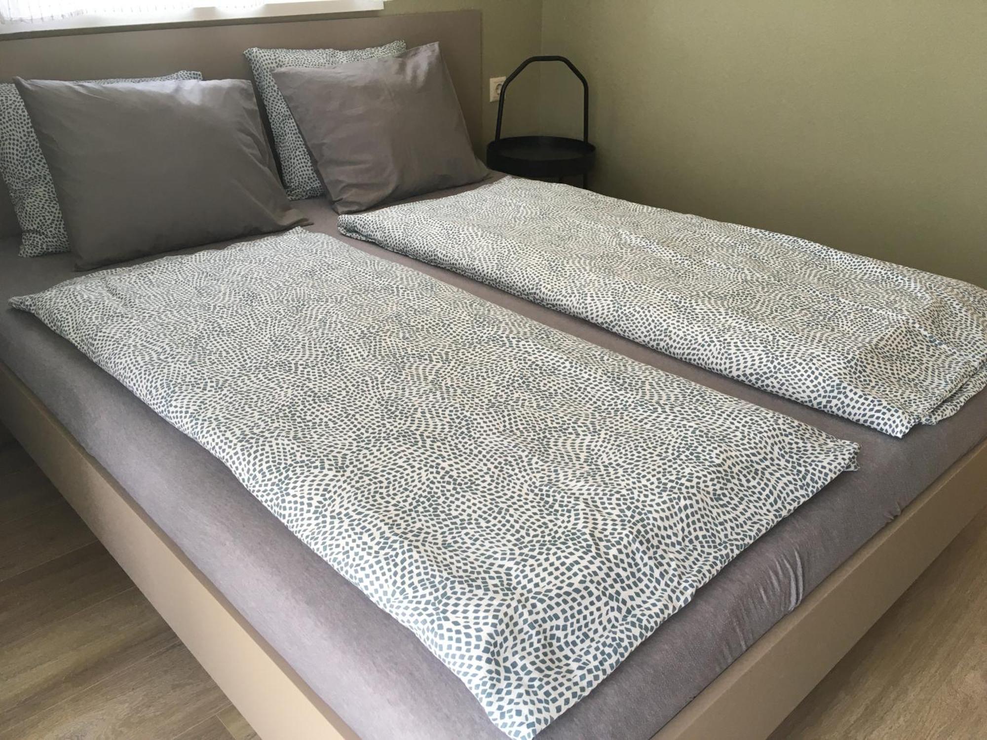 Balatonlelle Apartmanhaz Εξωτερικό φωτογραφία